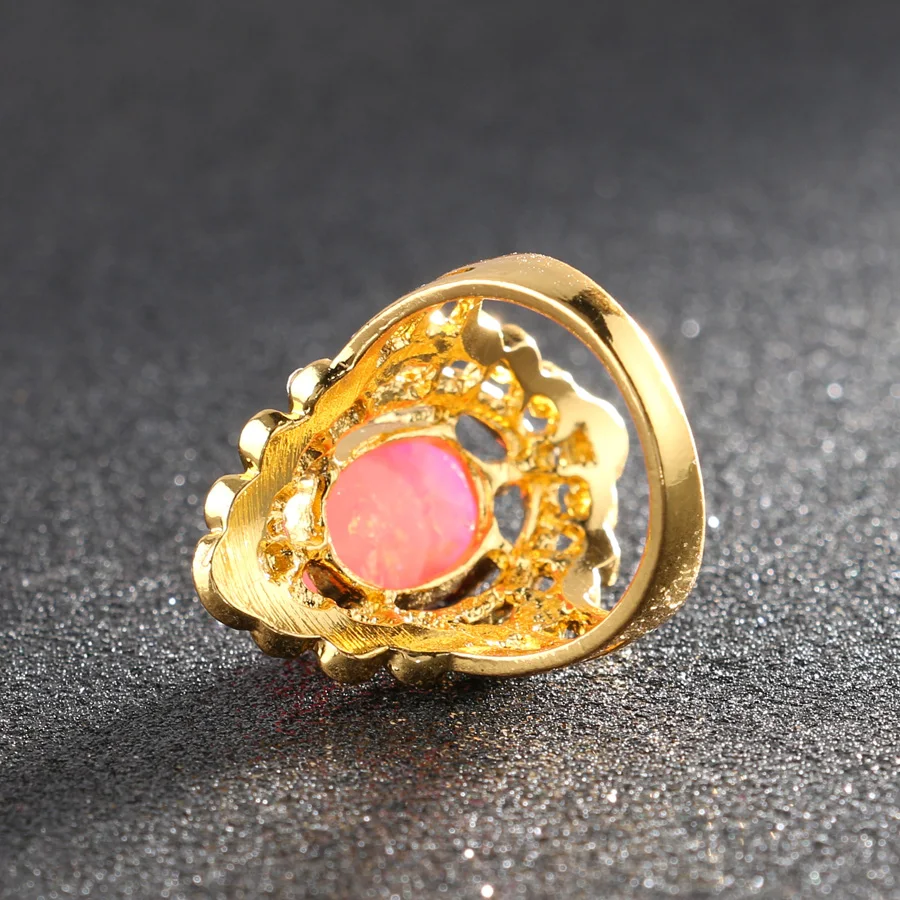 Женское Винтажное кольцо с опалом Опаловое овальной формы золотыми когтями