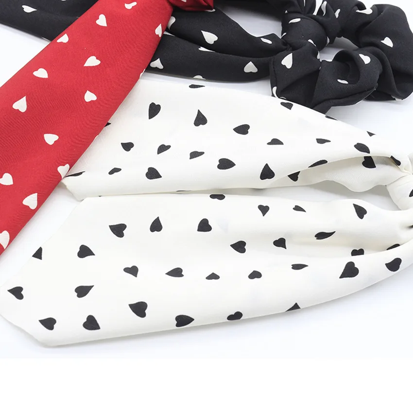 Рубашка в горошек с цветочным принтом и бантом из ленты для волос Scrunchies Женская