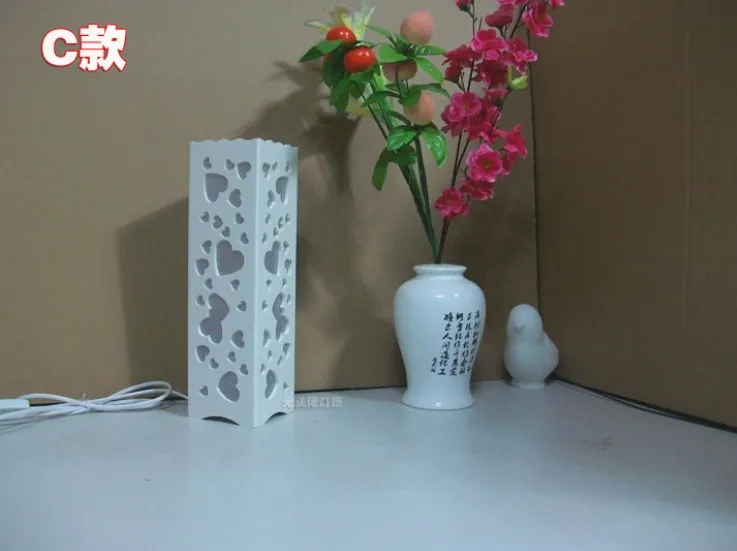 Винтажная настосветильник лампа E27 в стиле ретро дерево пластик деревенский