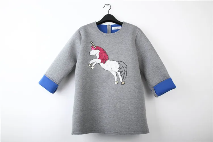 Новых осенью и зимой большой размер женщин пони единорог блестками свитер