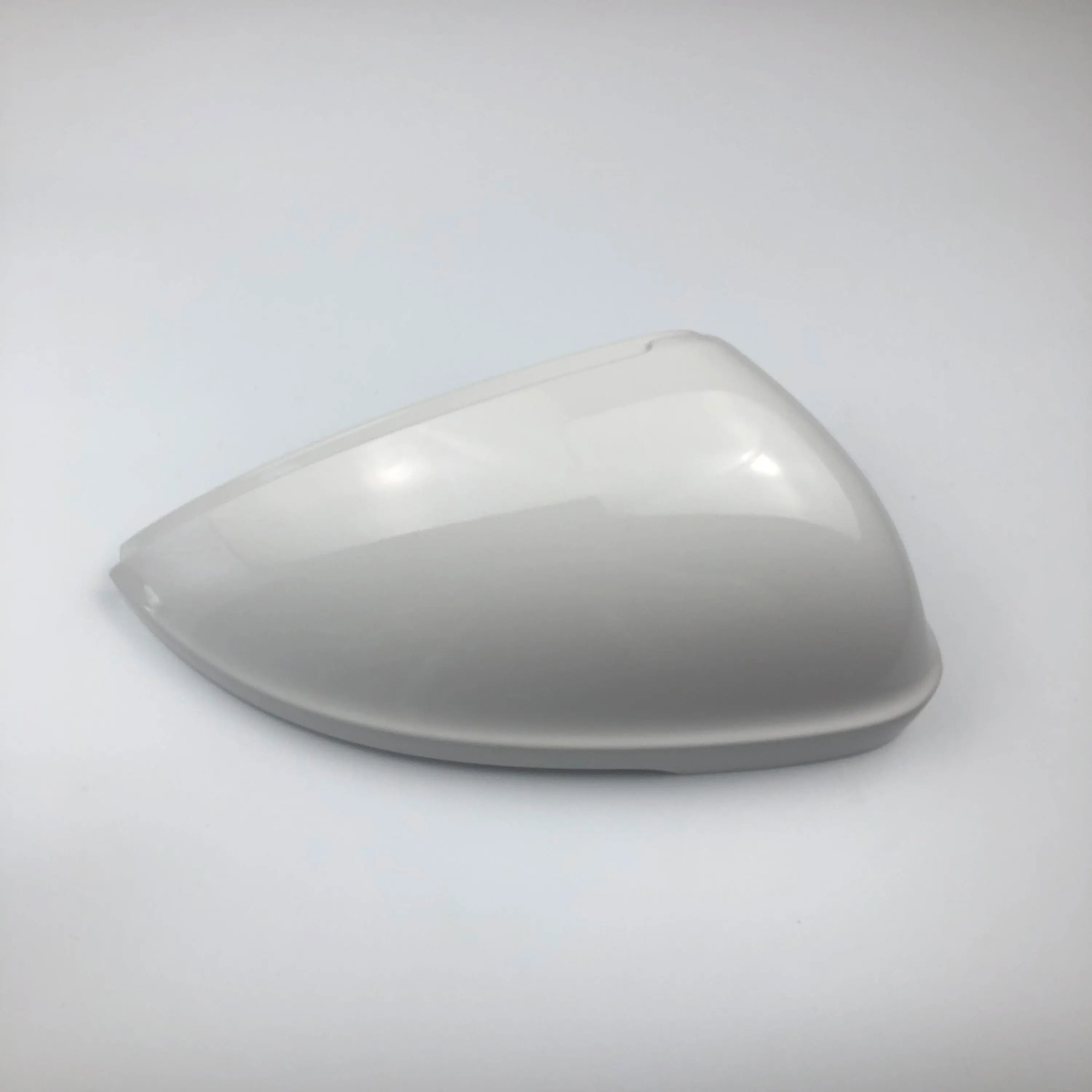 

Rear view mirror cover for VW NEW LAVIDA BORA LAMANDO PASSAT SAGITAR OE:19D857538 19D 857 538