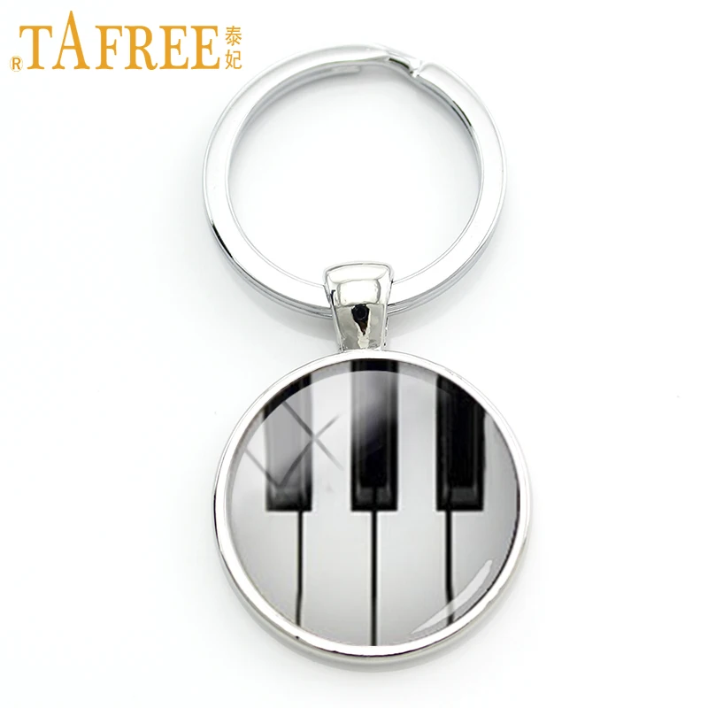 

TAFREE elegant musical instrument jewelry Pianoforte key chain classic black white Piano Keyboard keychain music fans gift KC486