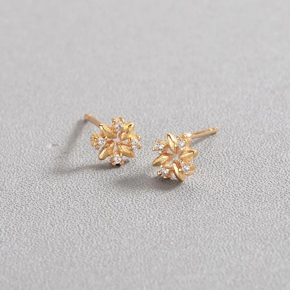 Чандлер 1 пара Кристальные маленькие минималистичные серьги для женщин Медь CZ