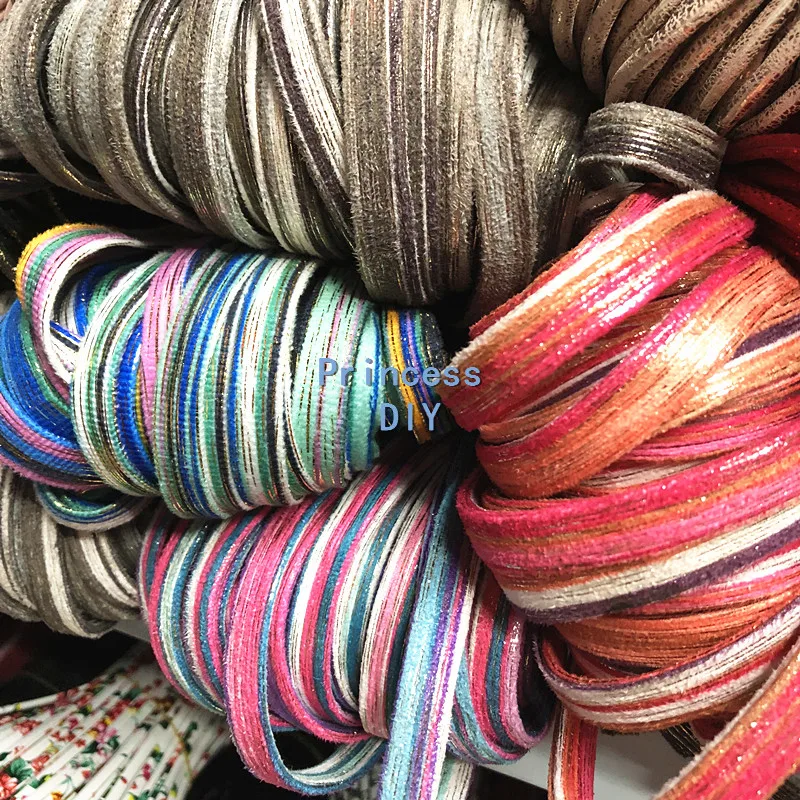 Шнур для изготовления ювелирных изделий Вельветовая лента красного цвета 10 мм