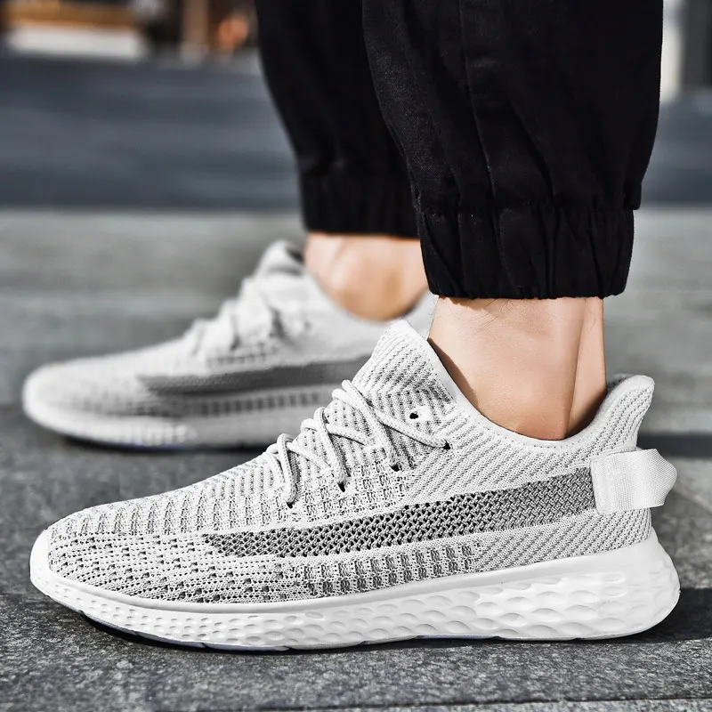 Мужские кроссовки для бега Спортивная обувь мужчин летняя дышащая легкая