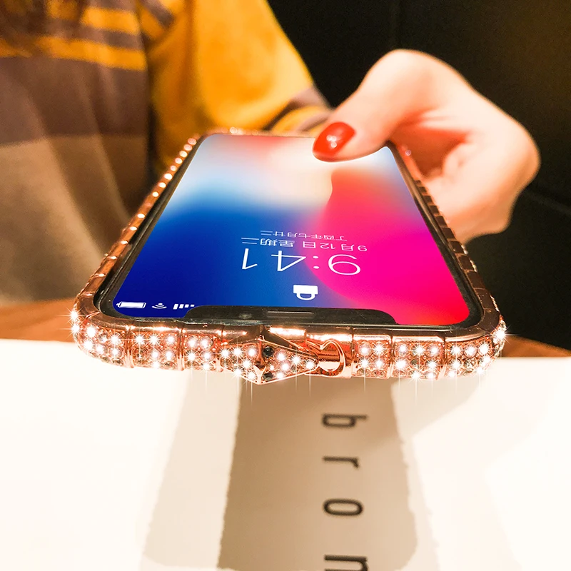 Luxury Bling Diamond Bumper Case For iPhone XS Max XR X 8 7 6 6S Plus Cases Fashion Glitter Rhinestone Inlay Metal Snake Frame