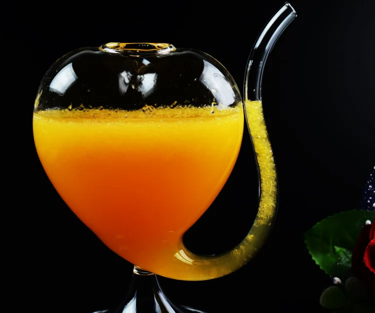 2 шт. Творческий 200 мл в форме сердца соломы Кубок вина выстрел Стекло hand made