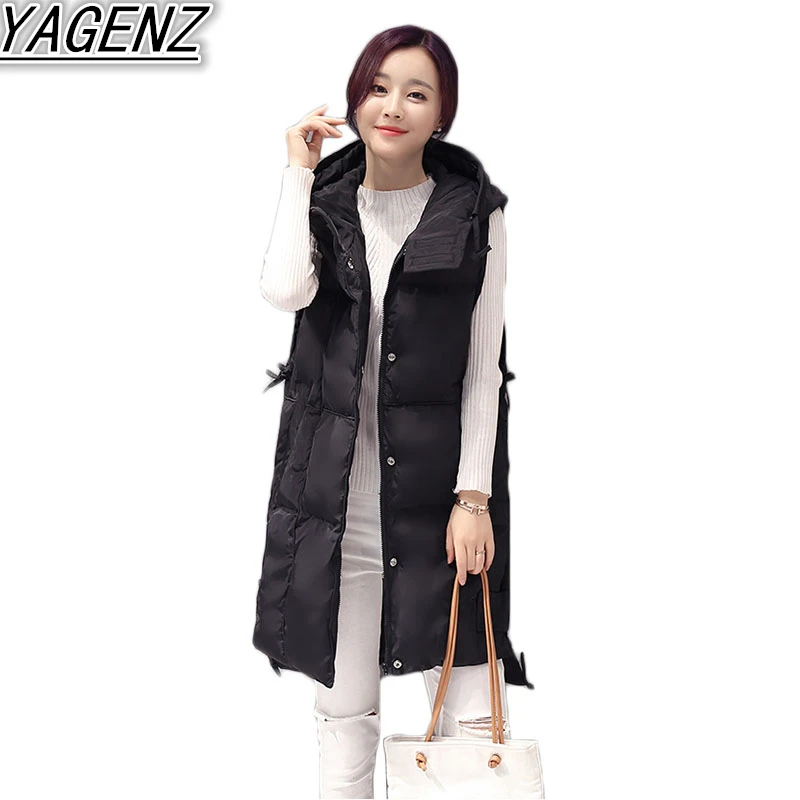 Женский хлопковый жилет с капюшоном приталенный теплый однотонный в Корейском