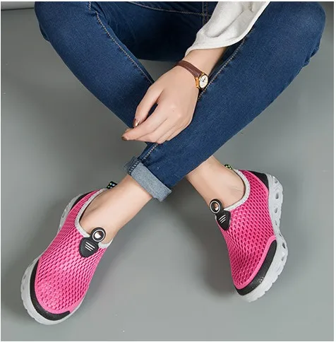 unisex Mesh Slip-on soft Light Sport Shoes for Men Women Quick drying Trekking River Creek Neat Breathable Water Sneakers | Спорт и
