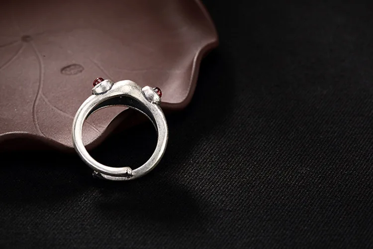 KJJEAXCMY Boutique jewelry S990 серебряная монета ретро золотая Жаба Гранатовое красное кольцо