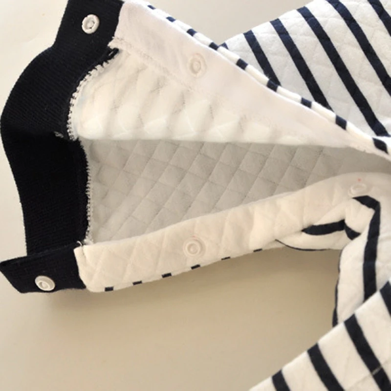 Осенне-зимняя детская одежда для маленьких мальчиков пальто с капюшоном +