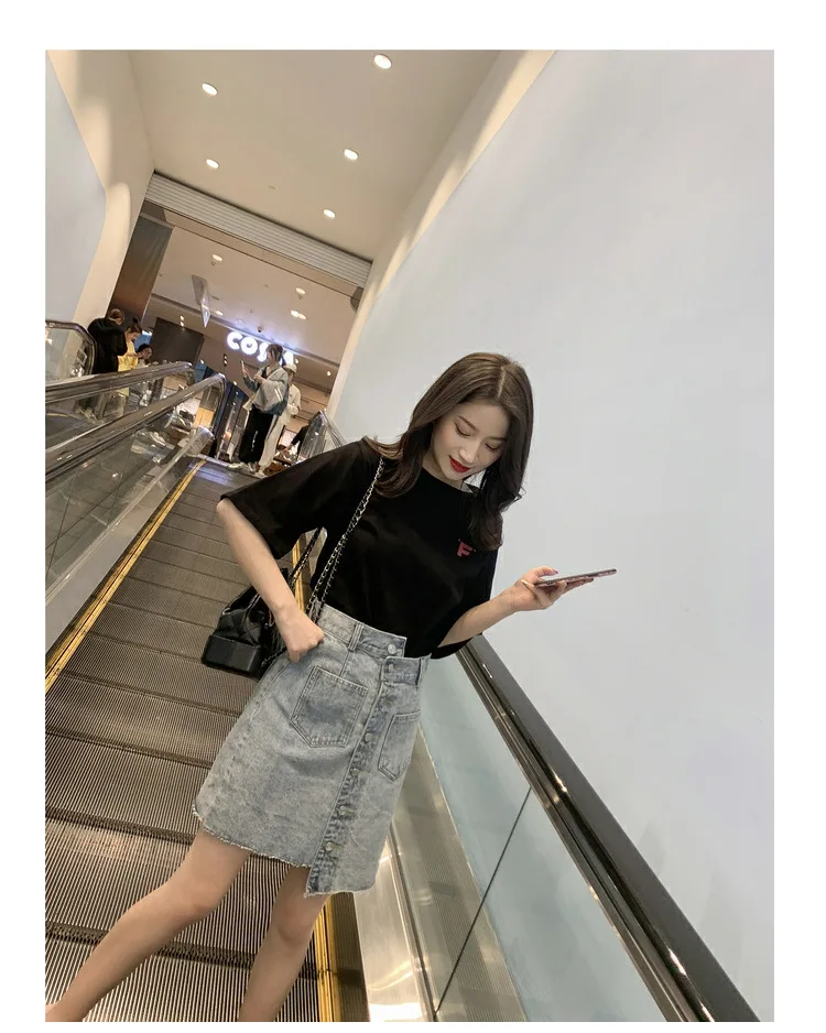 2020 summer new Korean web celebrity short-sleeved T-shirt + irregular denim skirt set for two pieces |