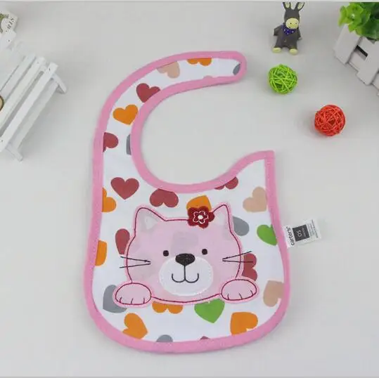 Милый детский нагрудник малыша с рисунком животных из мультфильма