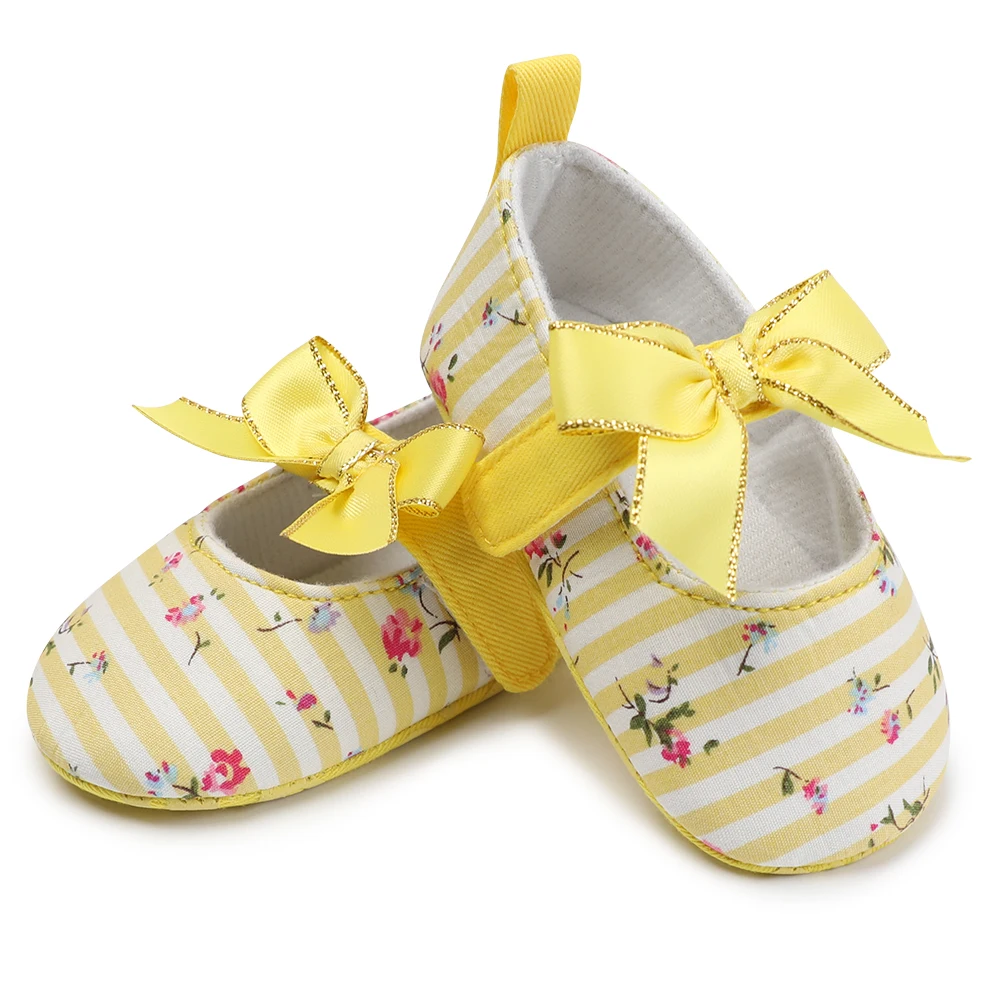 Детская обувь тканевые Кожаные Мокасины с мягкой подошвой для девочек мокасины