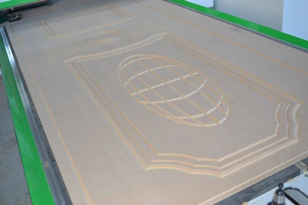 Деревообрабатывающий токарный станок с ЧПУ Китай CNC 3d cnc машина для резьбы по