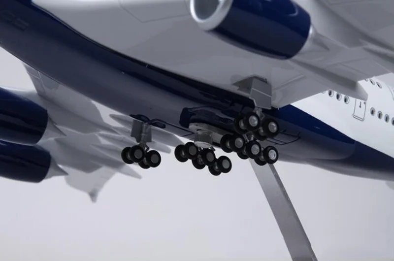 1/160 масштаб 50,5 см самолета Airbus A380 Британский авиакомпании Модель W свет и литой колесный Пластик смолы плоскости для коллекции