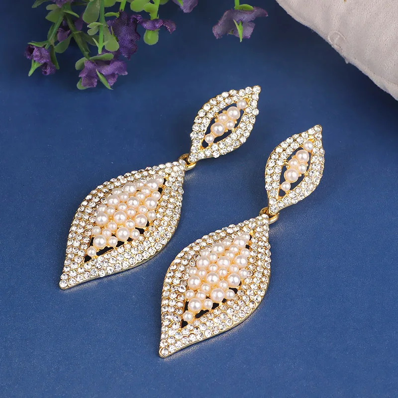 FARLENA Imitation Pearl Drop Earrings for Women, Elegant Leaf Shape Crystal Earrings for Wedding, Prom, Party Accessories, ER053 image 4