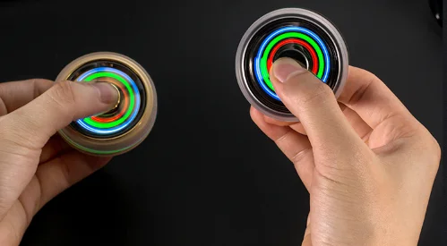 Novelty Car Wheel Design USB charge Cigarette Lighter Flameless Fingertip Gyro Toy Electronic Lighter Metal Circle Lighter