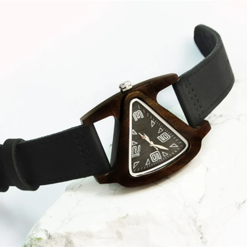 Унисекс очаровательные часы из стекла черного дерева для женщин треугольные