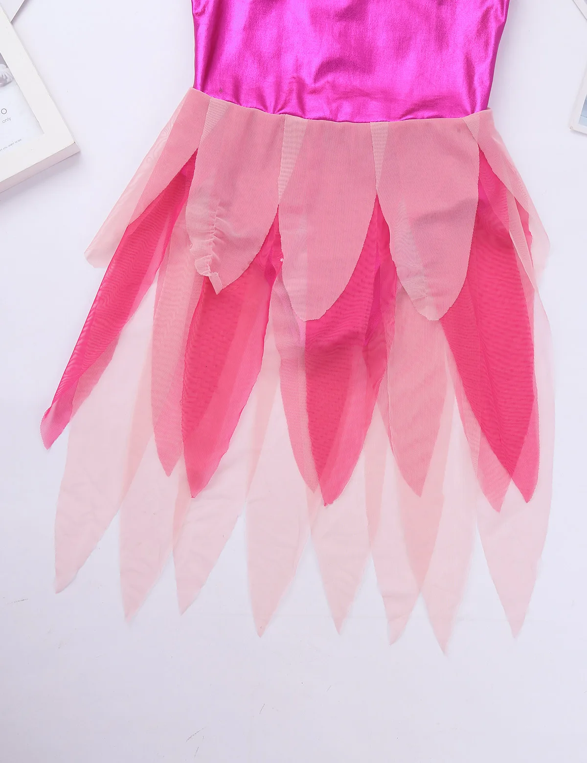 Детское платье с блестками и регулируемыми лямками для девочек блестящее