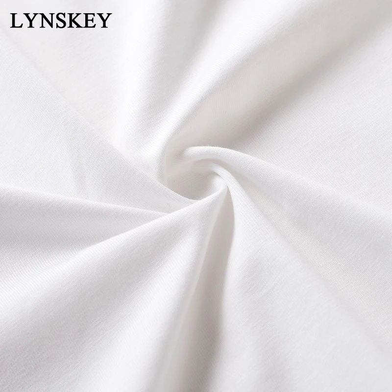 Женская футболка высокого качества с изображением карты Африки простая стильная