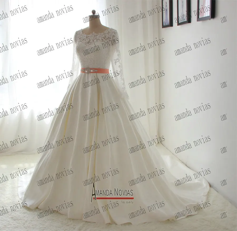 Женское свадебное платье с кружевными рукавами и низкой спинкой | Свадьбы