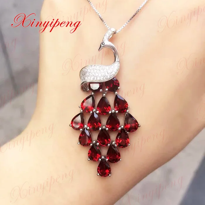 

925 sterling silver with 100% natural female garnet pendant necklace Luxury and generous