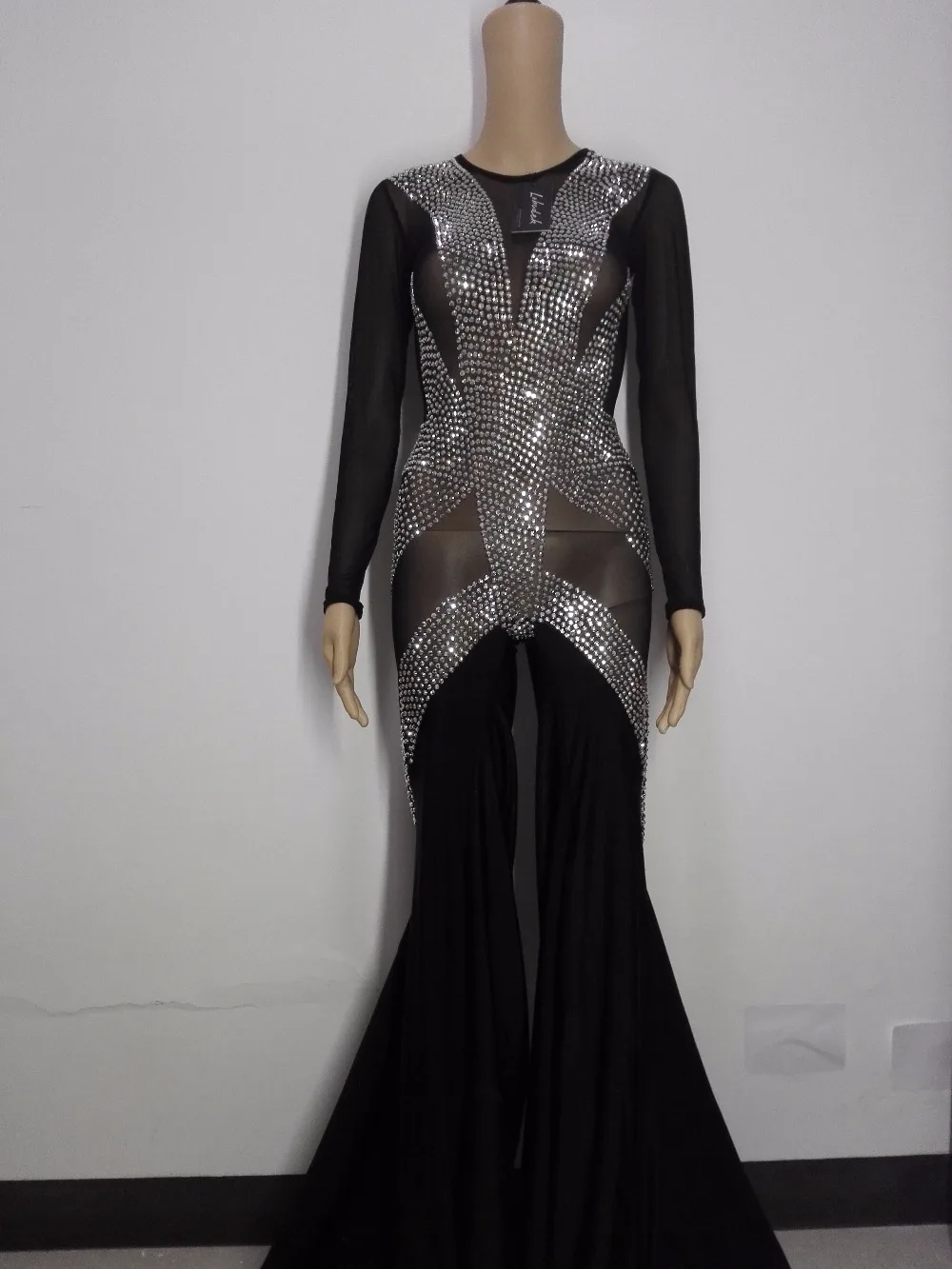 Сексуальный женский костюм для выступлений певиц серебристые Стразы черный