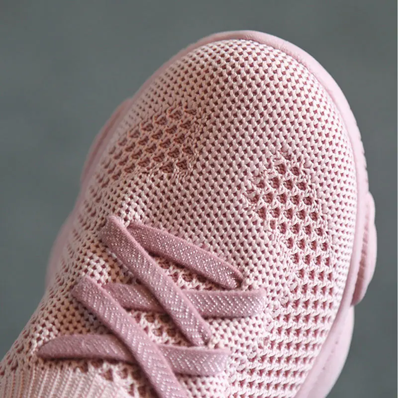 Кроссовки сетчатые для мальчиков и девочек дышащие спортивные беговые туфли