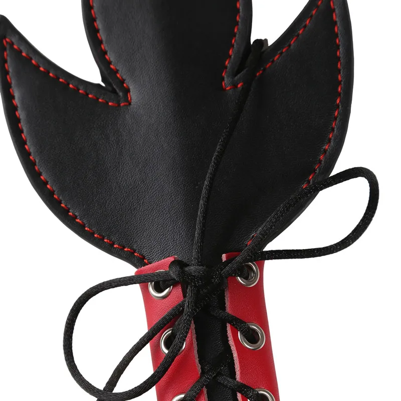 Черная кожа фетиш кошка весло menottes спагель попки ПЭТ секс игрушки БДСМ кожаный