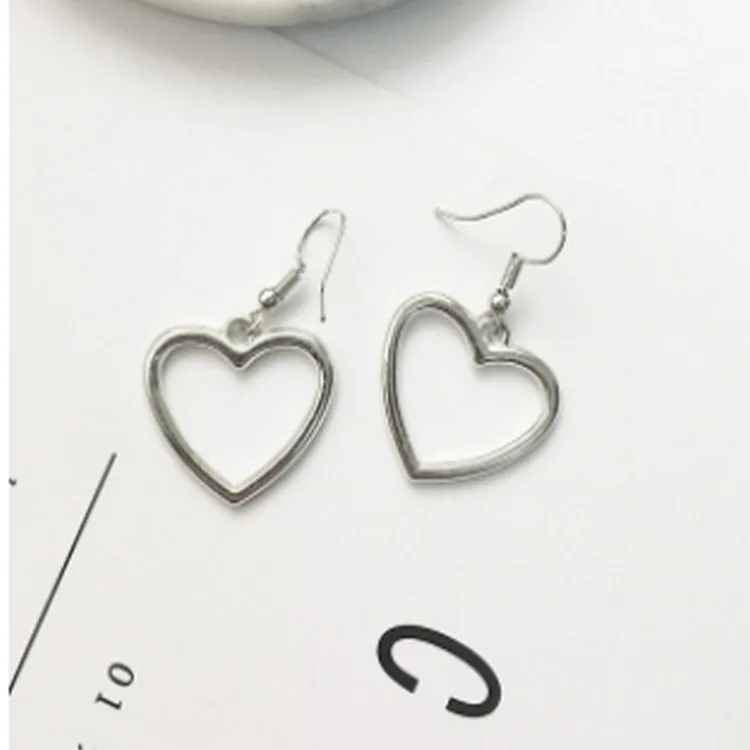 Новинка 2017 модные серьги полые геометрические в форме сердца Япония Харадзюку