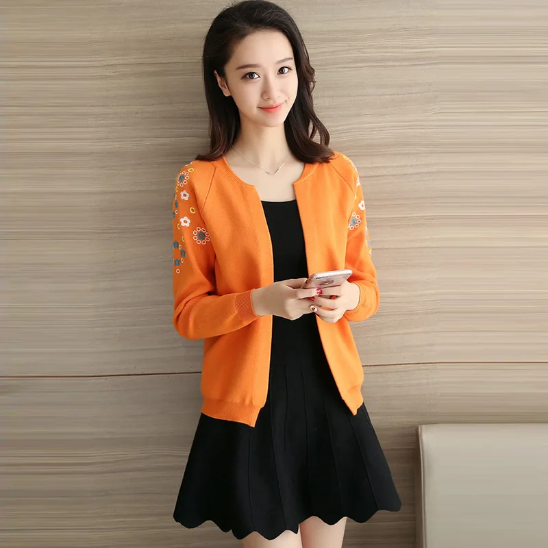 New Women Sweater Autumn Winter 2018 Fashion Elegant Embroidery Slim Girl Knitted Cardigans Tops Female RE0859 |