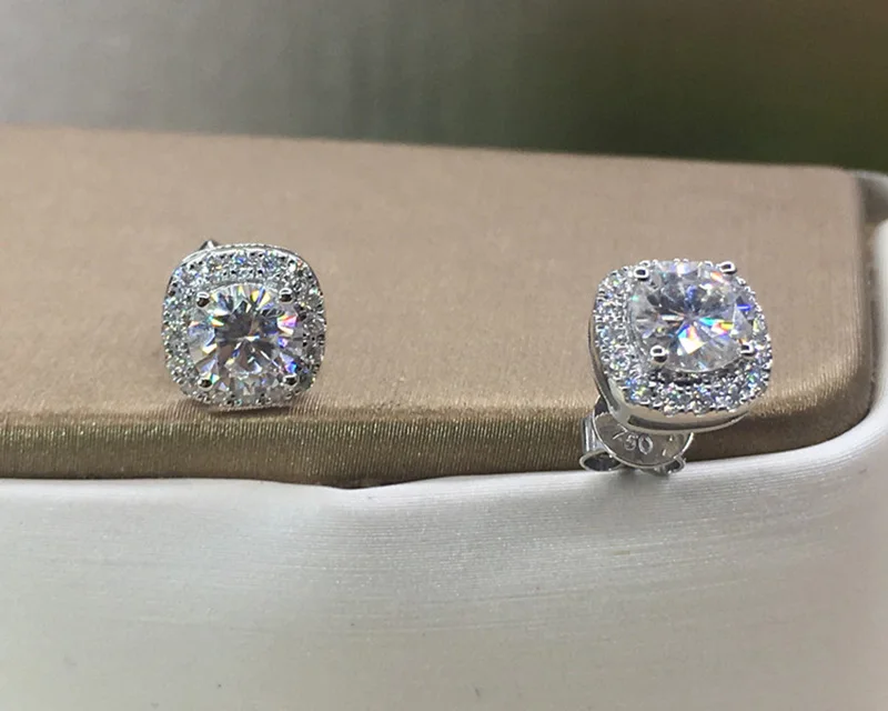 Серьги из 18-каратного золота пара сережек 1CT D цветные с мусанитом для женщин M-0.15 |
