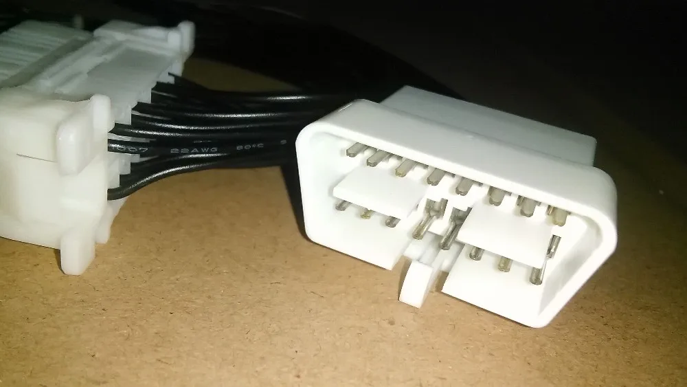 Разветвитель OBDII с 16-контактным штекером на два гнезда 30 см | Автомобили и