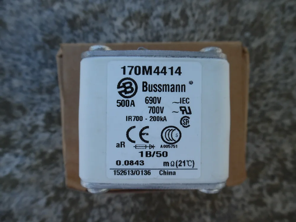 

Free shipping 5pcs Fuses: 170M4414 500A 690V aR