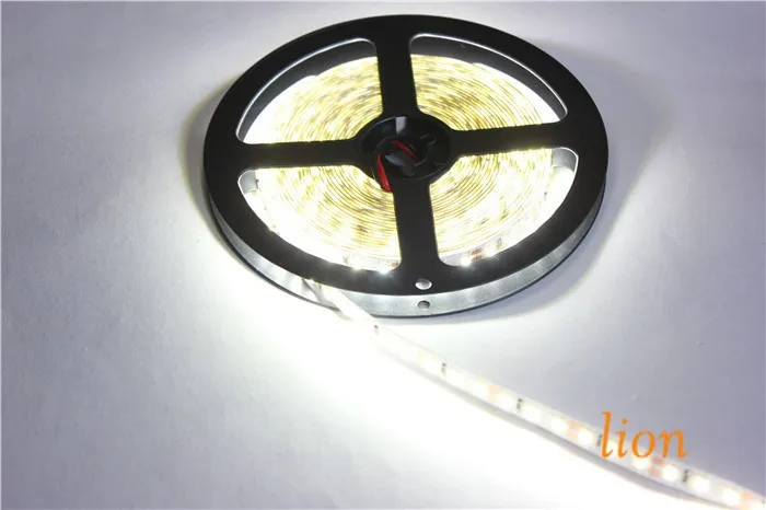 Супер яркий 5 м 2835 SMD 120 светодиодный/М 600 светодиодный s белый теплый белый гибкая светодиодная лента 12 В не Водонепроницаемая более яркая, чем 3528 полоса