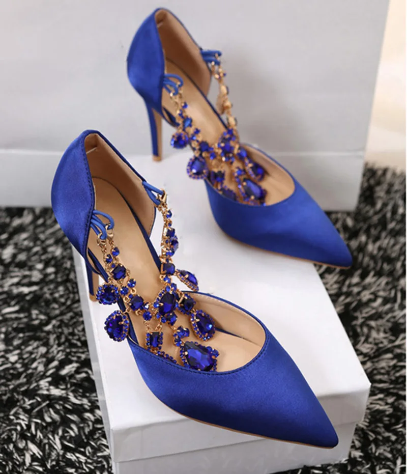 

Летняя блестящая Цепочка с кристаллами с острым носком свадебные шелковые высокие каблуки стразы украшение ожерелье туфли-лодочки на шпильках Свадебная обувь