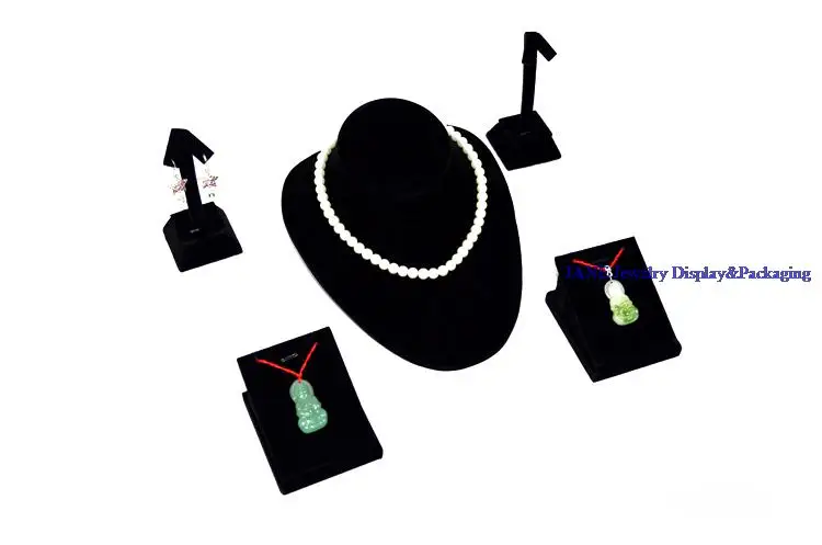 Маленький дисплей для ювелирных изделий Free Air витрина из черного бархата