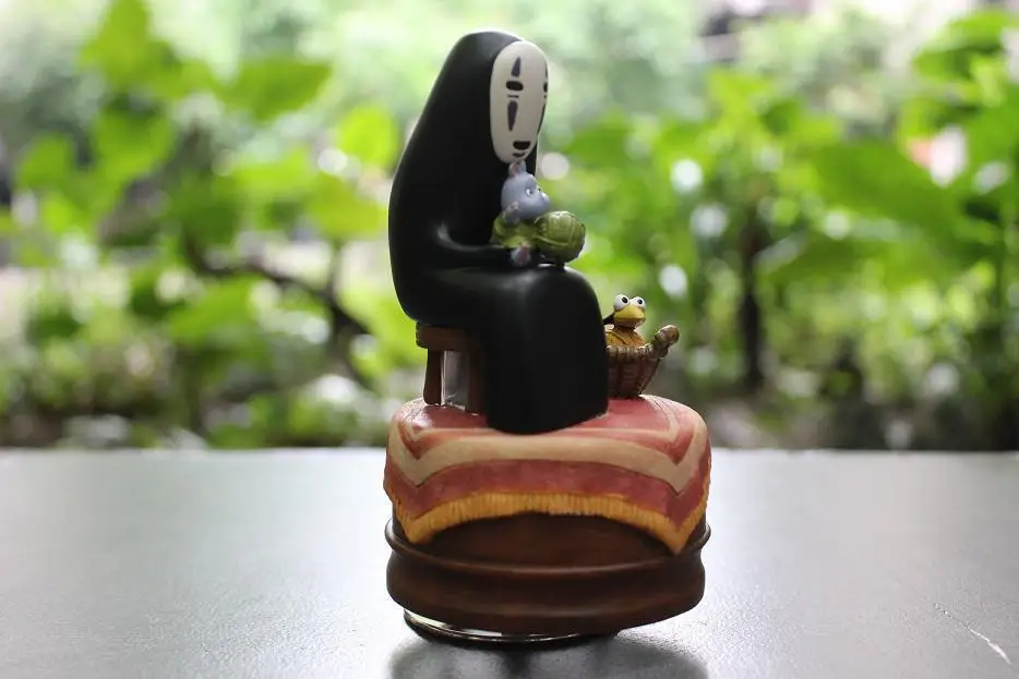 Free Shipping Christmas Anime Cartoon Miyazaki Hayao 12cm Spirited Away No Face Music Box PVC Action Figure Collection Toy Doll | Игрушки и