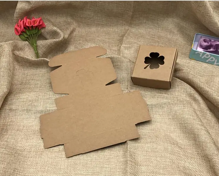 four-leaf clover 10 шт./лот, маленькая полая бумажная коробка, мини-упаковка для мыла, крафт-окно, коробка для ювелирных изделий, конфет, сделай сам, ремесло, подарочная упаковка, коробки - Цвет: four-leaf clover