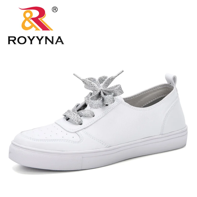 ROYYNA/ классические белые кроссовки, женская повседневная обувь, женские весенние кроссовки на шнуровке, модная обувь, zapatillas mujer
