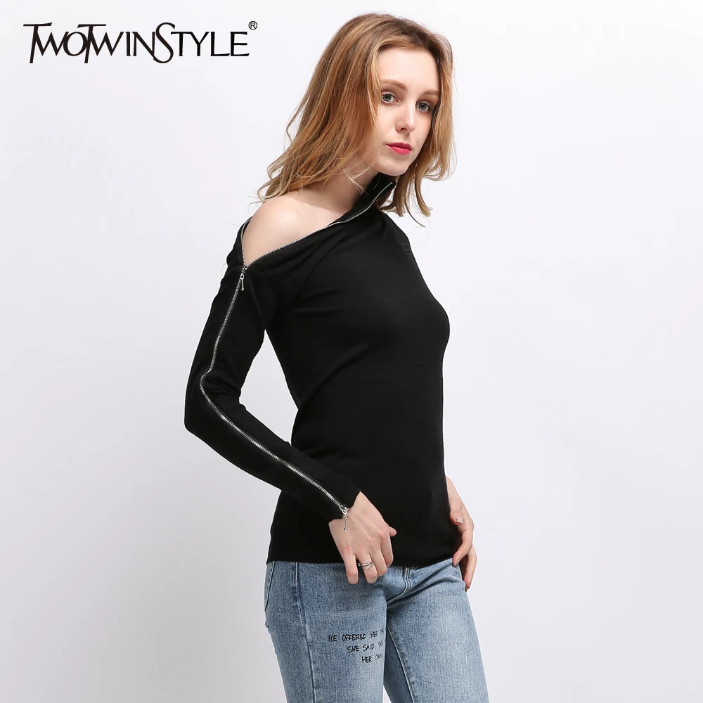 TWOTWINSTYLE 2019 вязанные пуловеры с открытыми плечами свитер для женщин водолазка