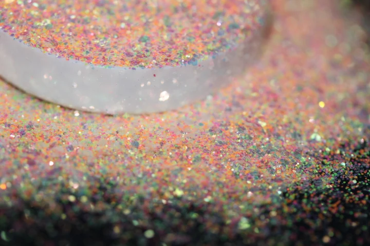 Iced Opal Deluxe блеск микс, смоляные опаловые эффекты, прозрачный белый цвет с неоновым мелким опаловым блеском