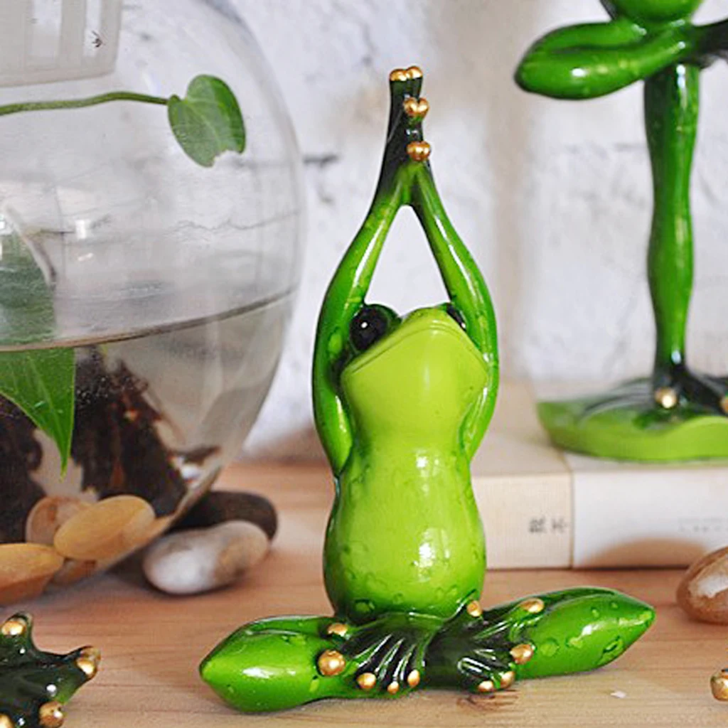 

2pcs Resin 3D Yoga Frog Figurines Miniatures Ornament Statute Car Dashboard Decorations Figurines Miniature Handcraft