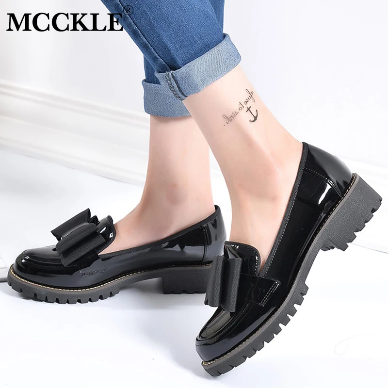 MCCKLE/Осенняя женская обувь с бантом на платформе и низком каблуке; повседневная женская обувь из лакированной кожи на не сужающемся книзу массивном каблуке без застежки в британском стиле размера плюс