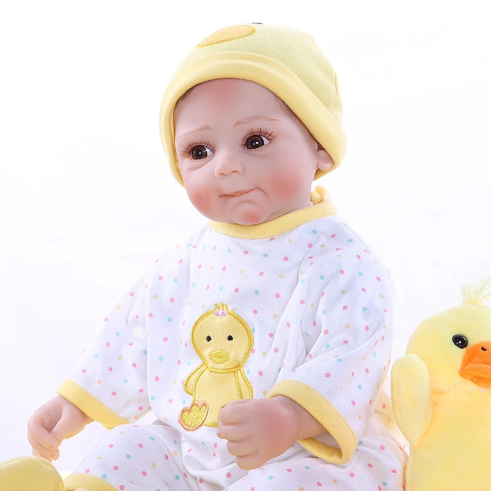Кукла младенец NPK52CM Реалистичная кукла в желтом утином платье комплект мягкого
