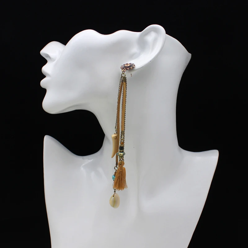 Индийские серьги-подвески с длинной цепочкой жемчугом и деревянным зубом