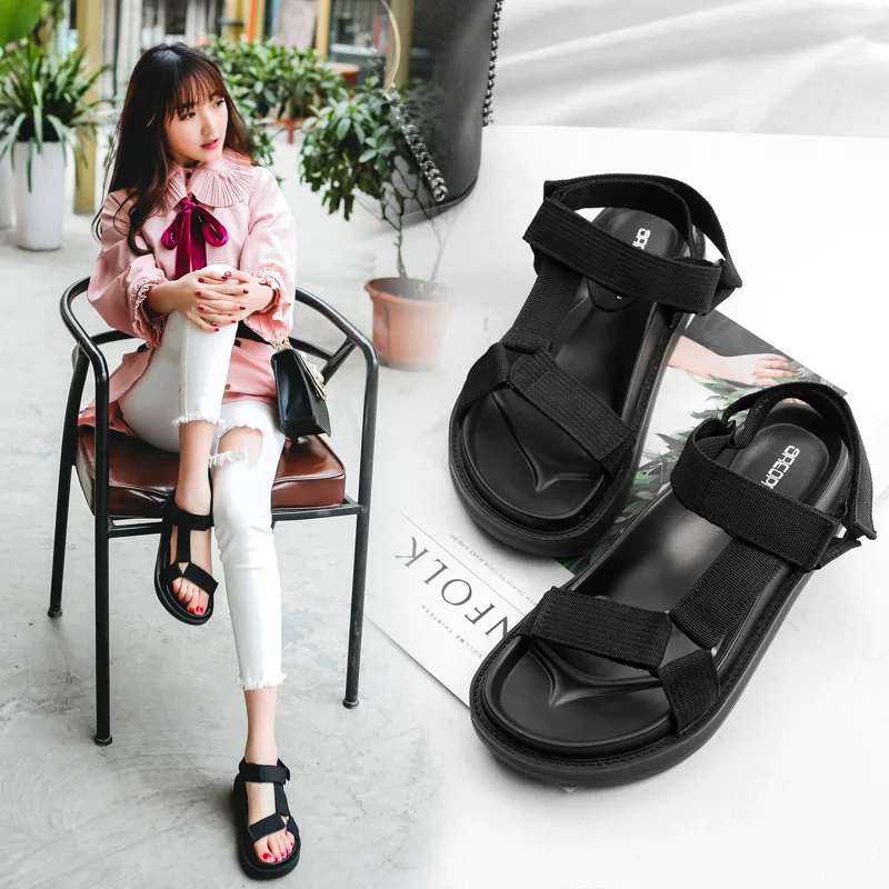 Женские сандалии Новинка лета 2019 дикая обувь на плоской подошве для студентов