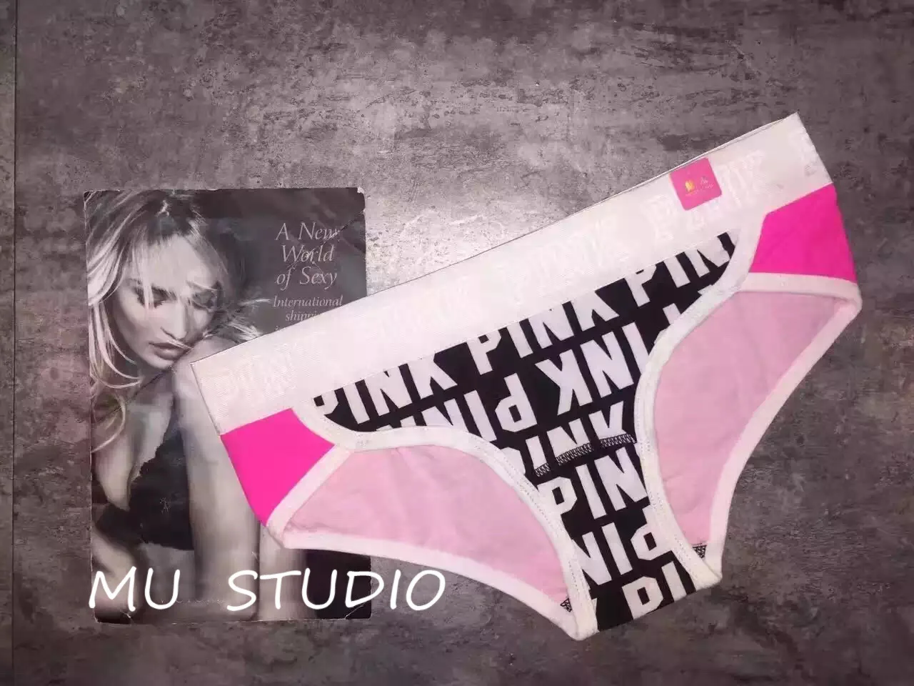 fashionable color matching cute sportswoman cotton fabrics in low waist ladies triangle underwear