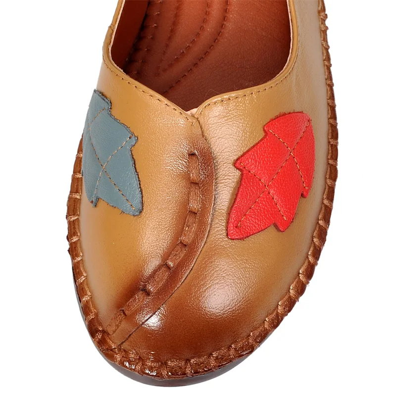 Женская обувь из кожи в этническом стиле с принтом виде листиков ручной работы